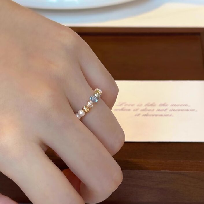 Xiaohongshu bestseller: colorful crushed ice pearl rings for women, niche, high-end, sparkling beaded bracelets