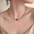 Fresh and vintage red agate green millet bead necklace for women, fashionable niche light luxury new Chinese style national style collarbone chain